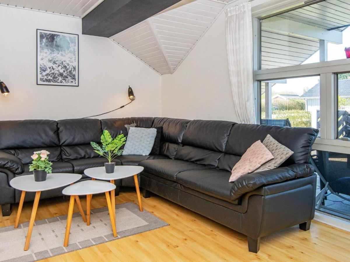 10 Person Holiday Home In Juelsminde Sonderby  Esterno foto